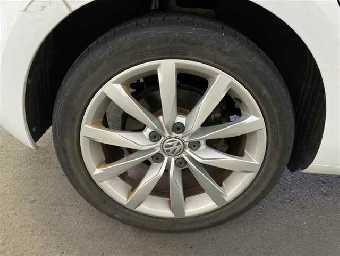 VOLKSWAGEN GOLF 2013 Image 9