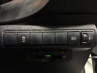 TOYOTA COROLLA TOURING 2021 Image 12