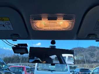 TOYOTA VITZ 2013 Image 12