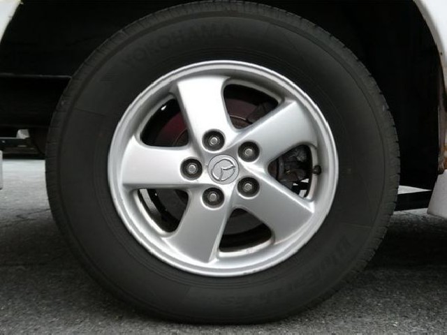 MAZDA BONGO FRIENDEE 2003 Image 24