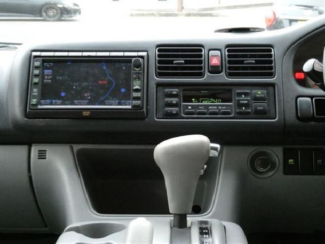 MAZDA BONGO FRIENDEE 2003 Image 27