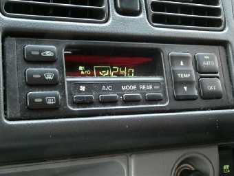 MAZDA BONGO FRIENDEE 2003 Image 26