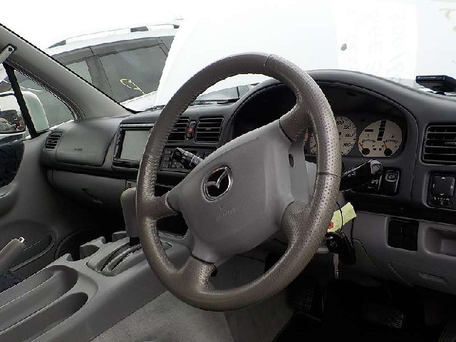 MAZDA BONGO FRIENDEE 2003 Image 40