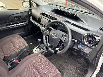 TOYOTA AQUA 2019 Image 5
