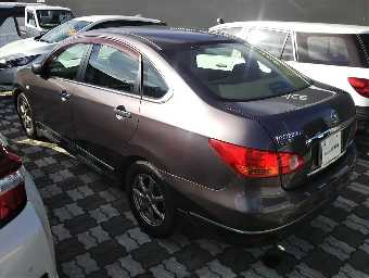 NISSAN BLUEBIRD 2008 Image 4