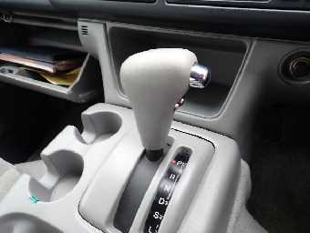 MAZDA BONGO FRIENDEE 2001 Image 12