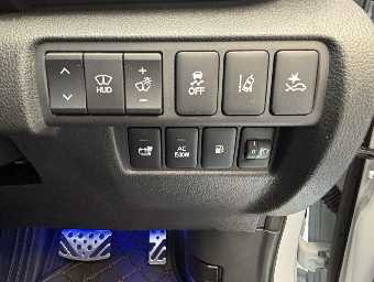 MITSUBISHI ECLIPSE CROSS 2021 Image 32