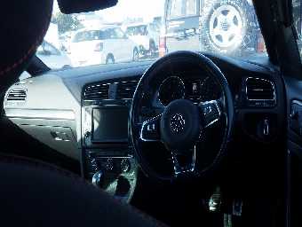 VOLKSWAGEN GOLF GTI 2017 Image 5