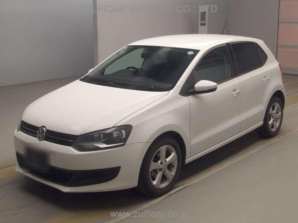 VOLKSWAGEN POLO 2013 Image 1