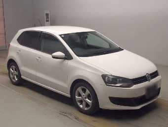 VOLKSWAGEN POLO 2013 Image 3