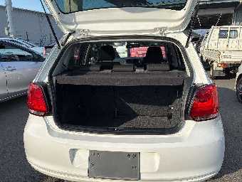 VOLKSWAGEN POLO 2013 Image 7