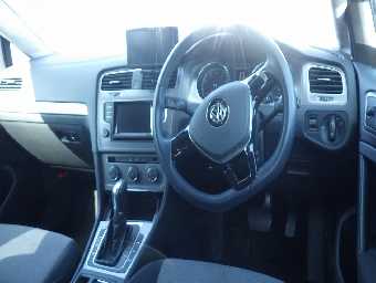 VOLKSWAGEN GOLF 2013 Image 5
