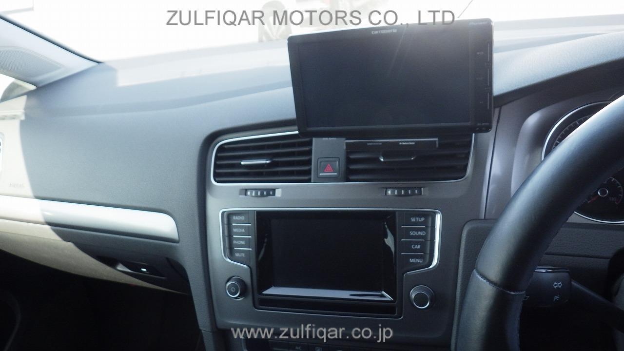 VOLKSWAGEN GOLF 2013 Image 7