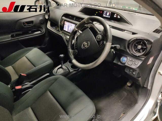 TOYOTA AQUA 2019 Image 3