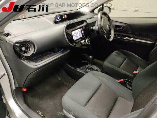 TOYOTA AQUA 2019 Image 4