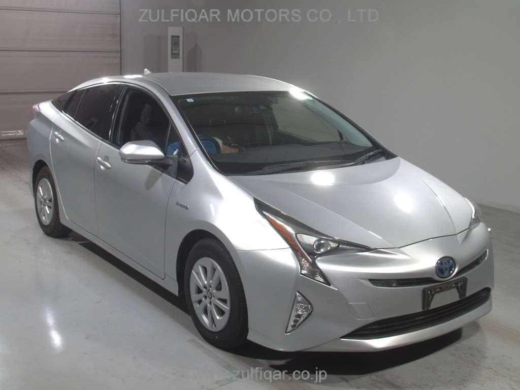 TOYOTA PRIUS 2018 Image 3
