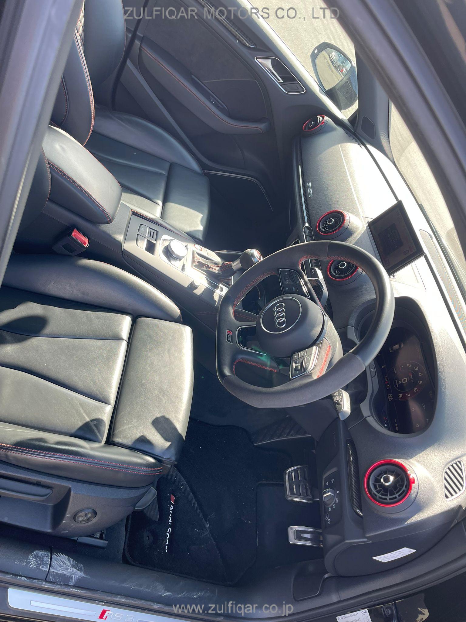AUDI RS3 SPORTBACK 2018 Image 11