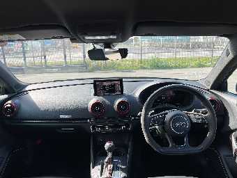 AUDI RS3 SPORTBACK 2018 Image 7