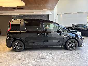 TOYOTA SIENTA 2022 Image 4