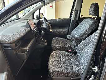 TOYOTA SIENTA 2022 Image 27