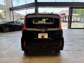 TOYOTA SIENTA 2022 Image 6