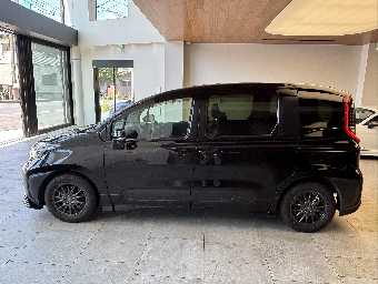 TOYOTA SIENTA 2022 Image 8