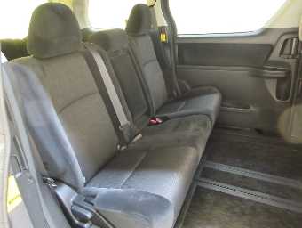 TOYOTA ALPHARD 2010 Image 7