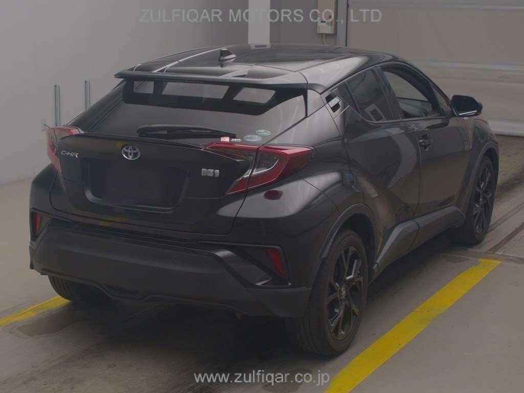 TOYOTA C-HR 2019 Image 2