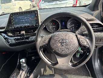 TOYOTA C-HR 2019 Image 6