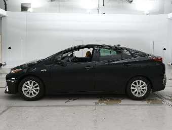 TOYOTA PRIUS PHV 2020 Image 4