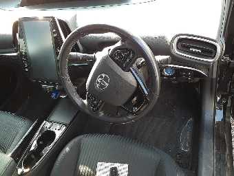 TOYOTA PRIUS PHV 2020 Image 9
