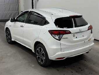 HONDA VEZEL 2015 Image 2
