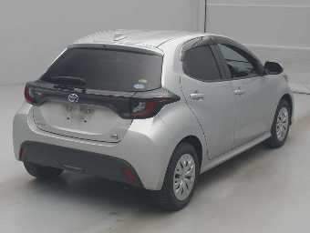 TOYOTA YARIS 2021 Image 2