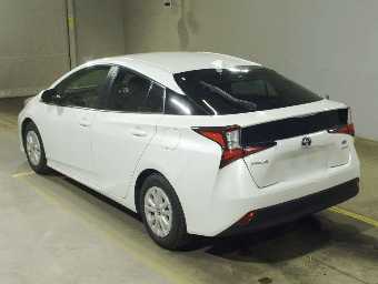 TOYOTA PRIUS 2021 Image 4