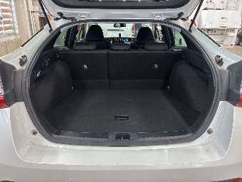 TOYOTA PRIUS 2021 Image 8