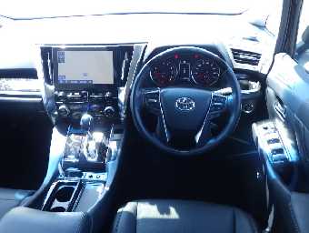 TOYOTA ALPHARD 2022 Image 5