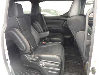 TOYOTA ALPHARD 2021 Image 8