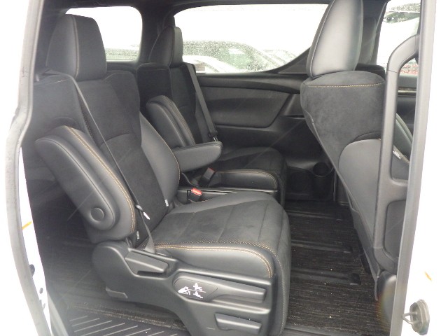 TOYOTA ALPHARD 2021 Image 22