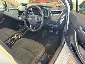 TOYOTA COROLLA TOURING 2020 Image 5