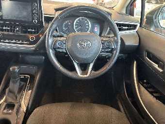 TOYOTA COROLLA TOURING 2020 Image 6