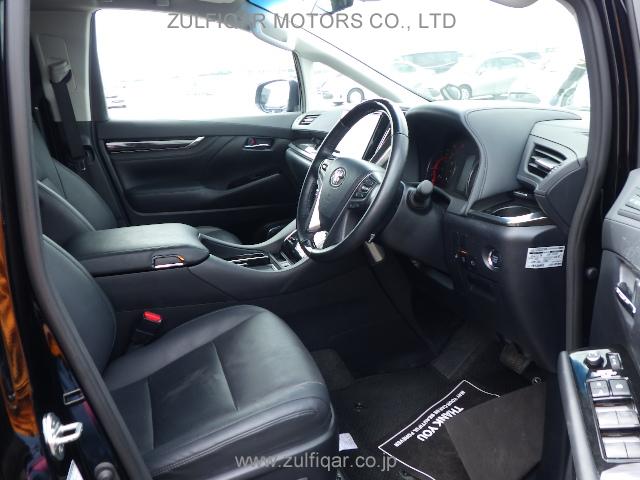 TOYOTA ALPHARD 2022 Image 7