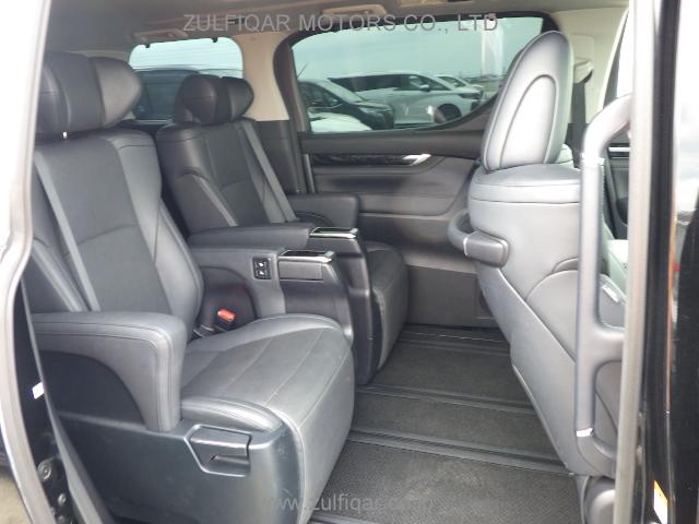 TOYOTA ALPHARD 2022 Image 8