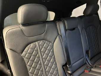 AUDI Q7 2024 Image 5