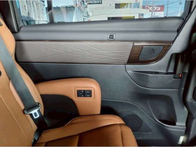 TOYOTA VELLFIRE 2023 Image 67