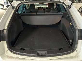 TOYOTA COROLLA TOURING 2022 Image 8