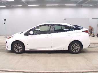TOYOTA PRIUS 2021 Image 4