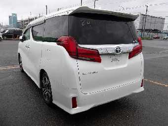 TOYOTA ALPHARD 2022 Image 3