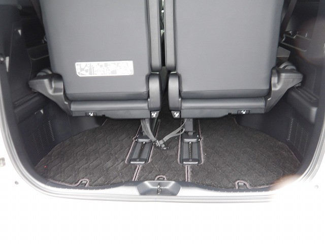 TOYOTA ALPHARD 2022 Image 23