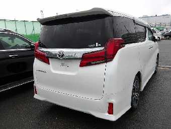 TOYOTA ALPHARD 2022 Image 4