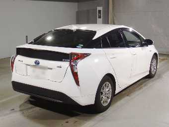 TOYOTA PRIUS 2018 Image 2
